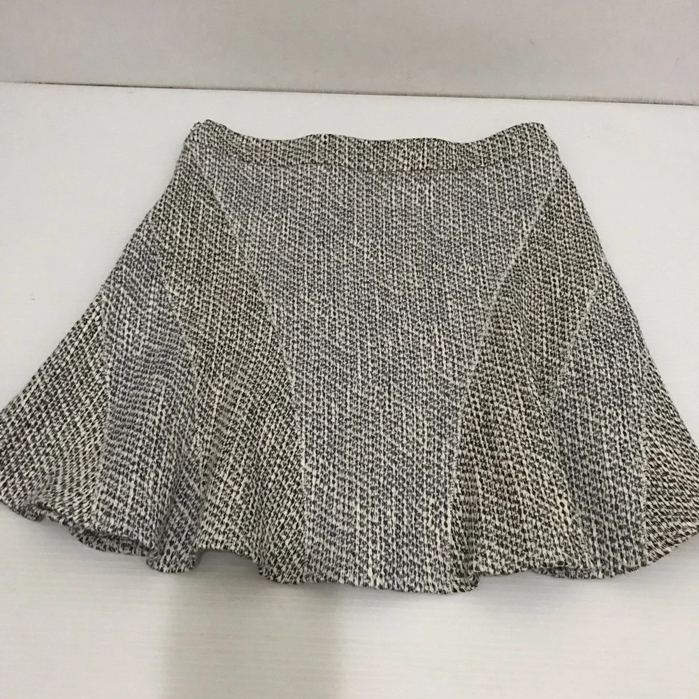 Derek Lam Textured Navy and White Flared Mini Skirt Size 2